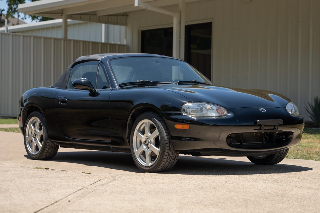 1999 Mazda NB MX-5 Miata - Image 11 of 31