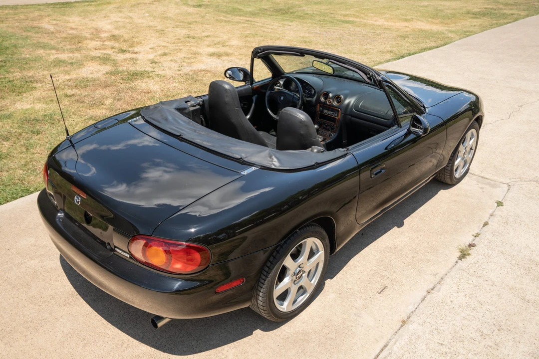 1999 Mazda NB MX-5 Miata - Image 6 of 31