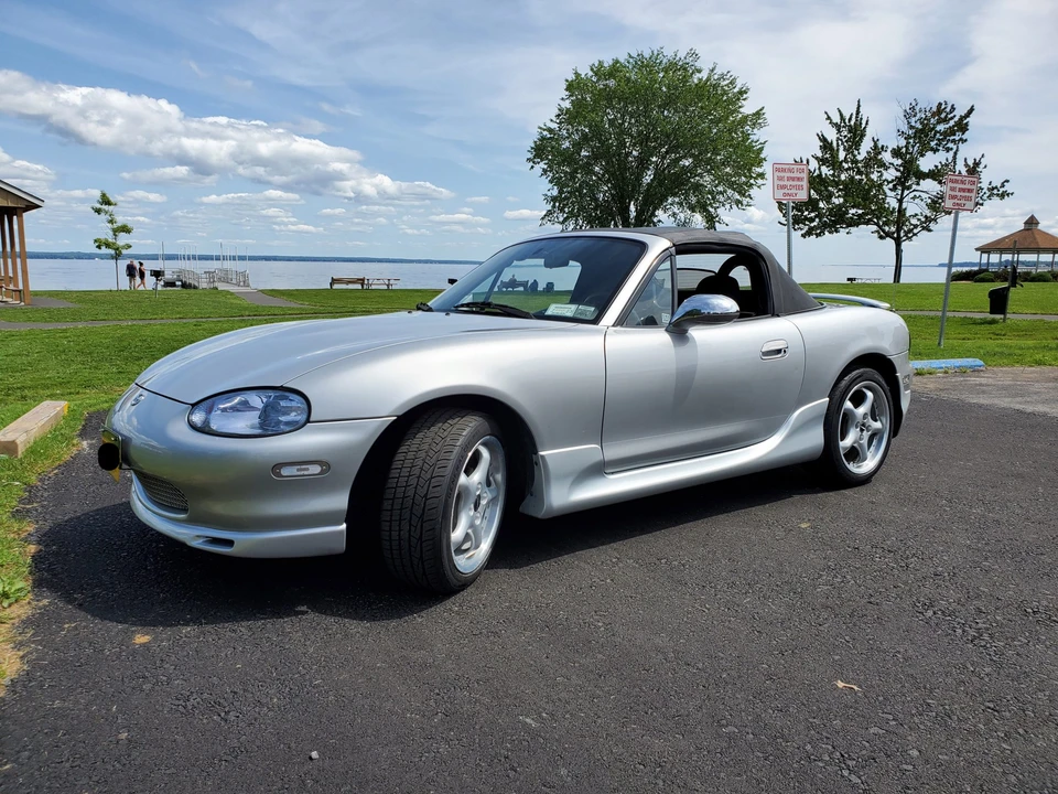 1999 Mazda NB MX-5 Miata - Image 2 of 31