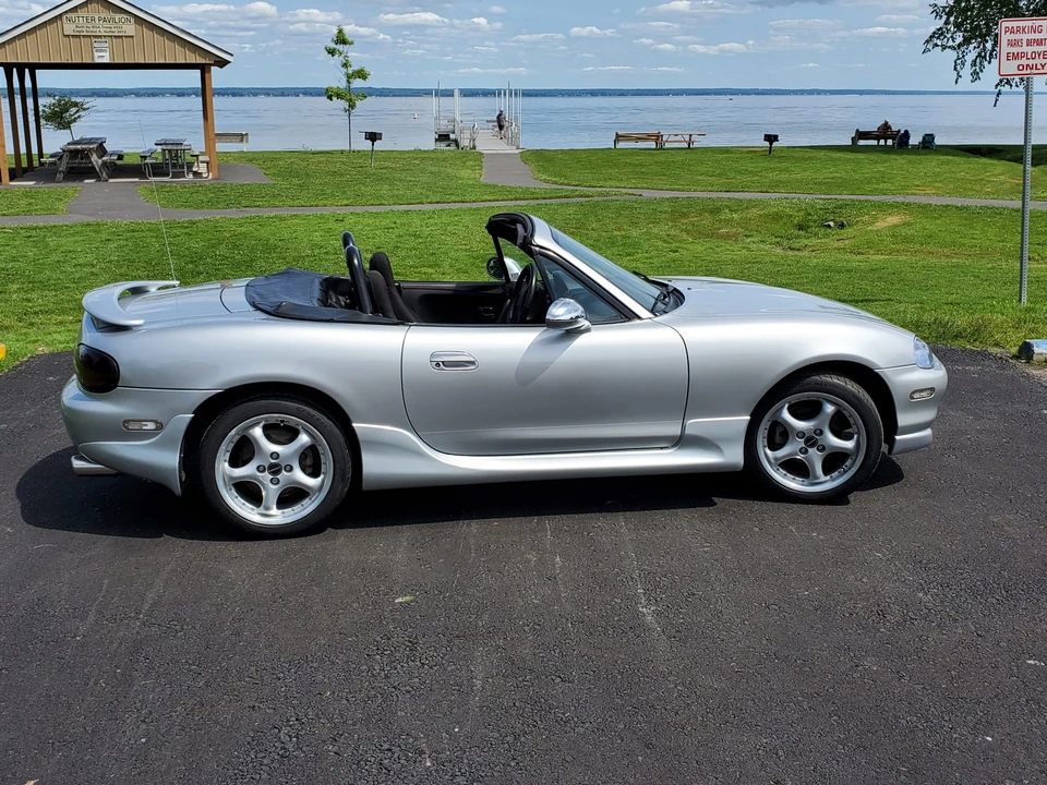 1999 Mazda NB MX-5 Miata - Image 9 of 31