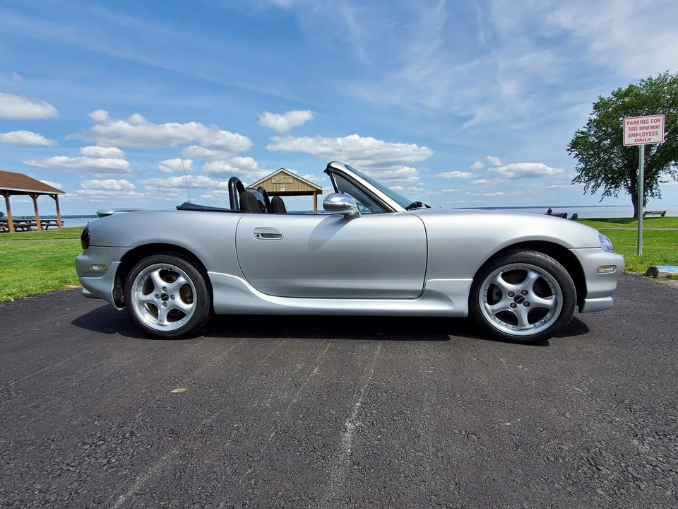 1999 Mazda NB MX-5 Miata - Image 10 of 31