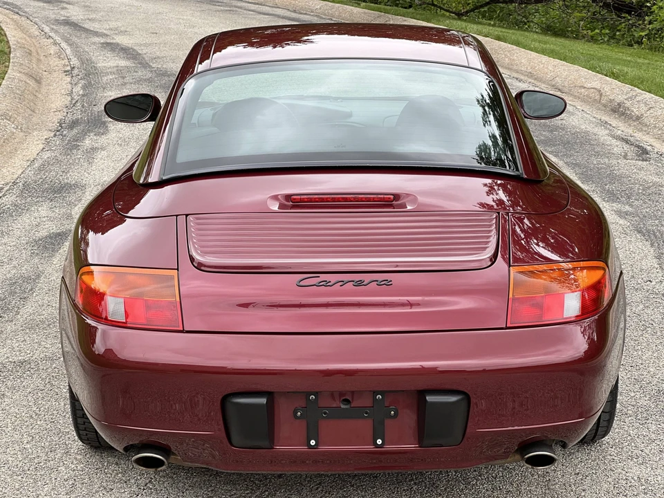 1999 Porsche 996 Carrera - Image 19 of 31