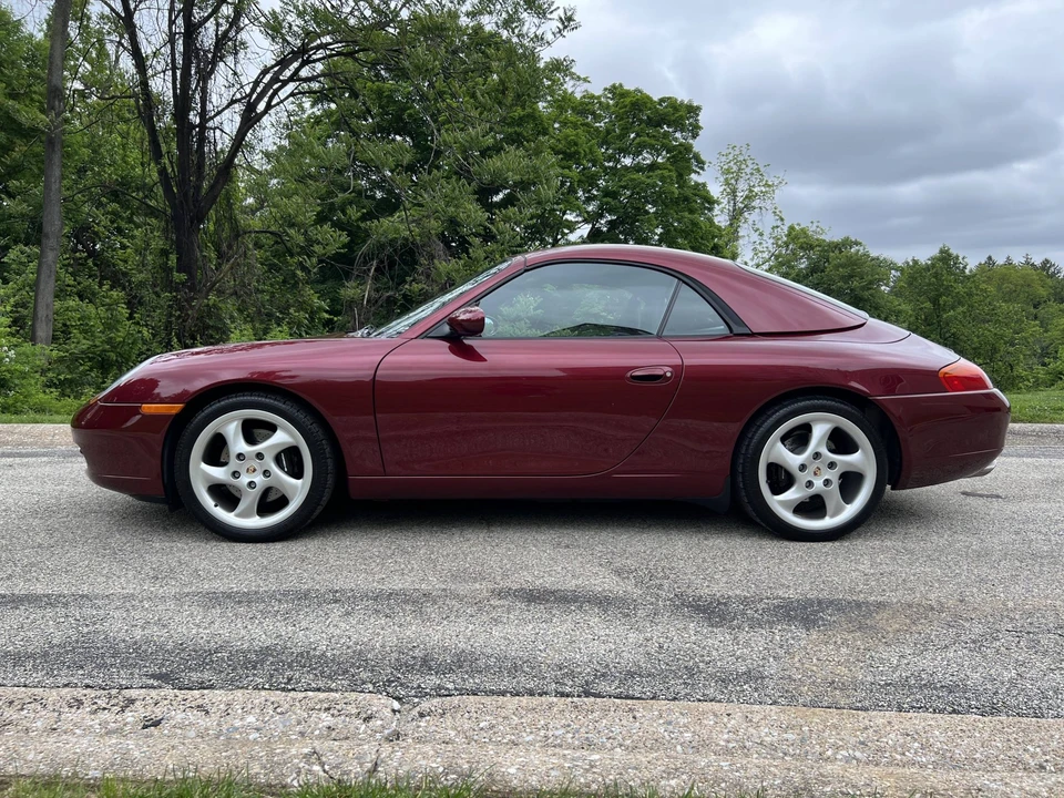 1999 Porsche 996 Carrera - Image 28 of 31