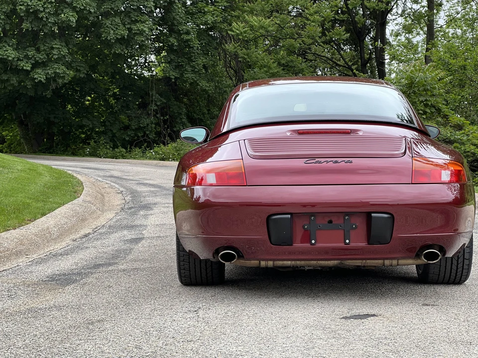 1999 Porsche 996 Carrera - Image 23 of 31