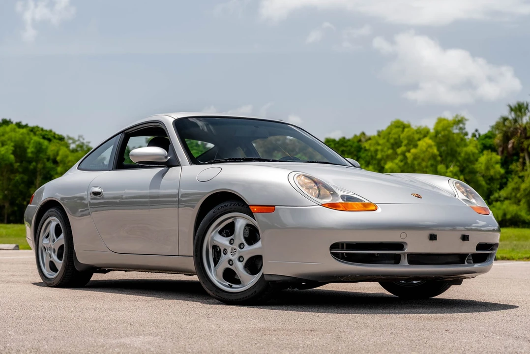 1999 Porsche 996 Carrera - Image 5 of 31