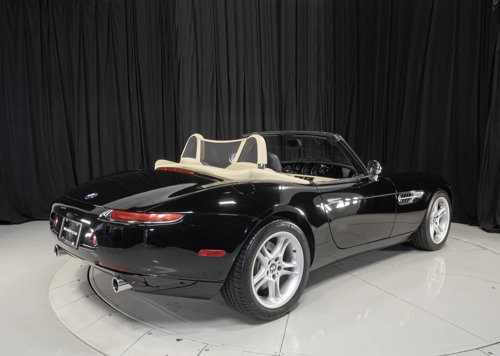 2000 BMW Z8 - Image 18 of 31