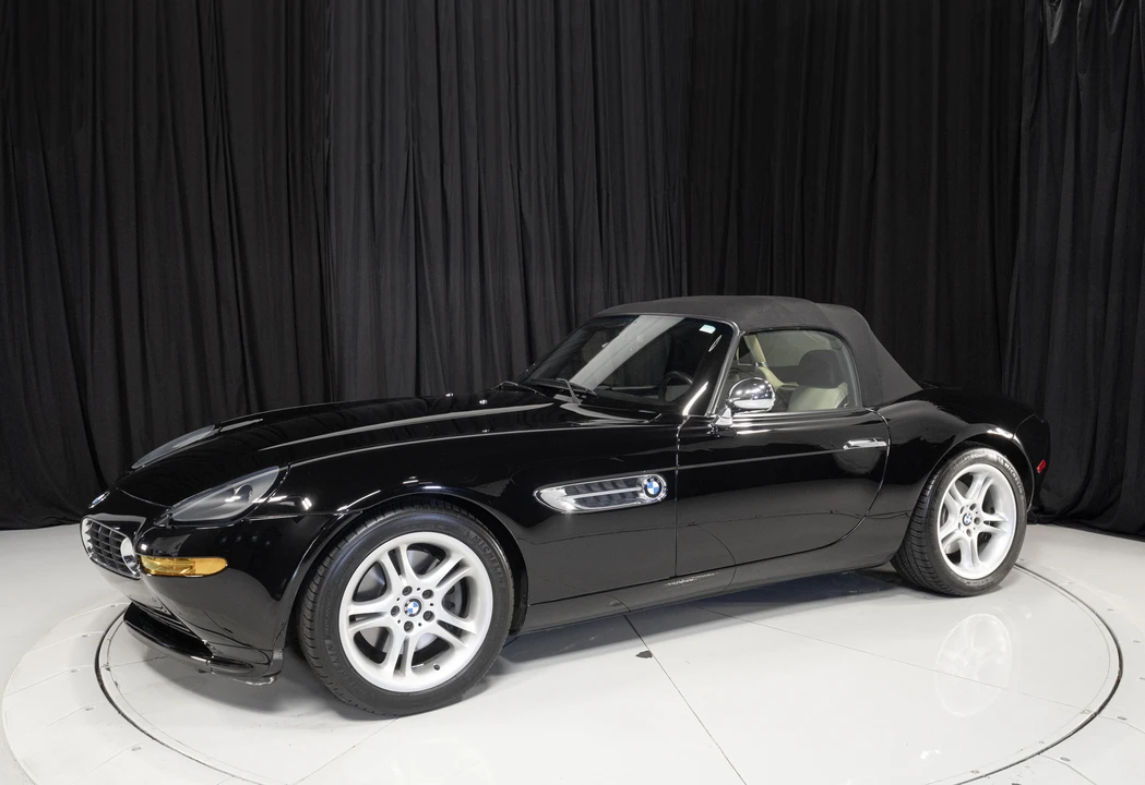 2000 BMW Z8 - Image 30 of 31