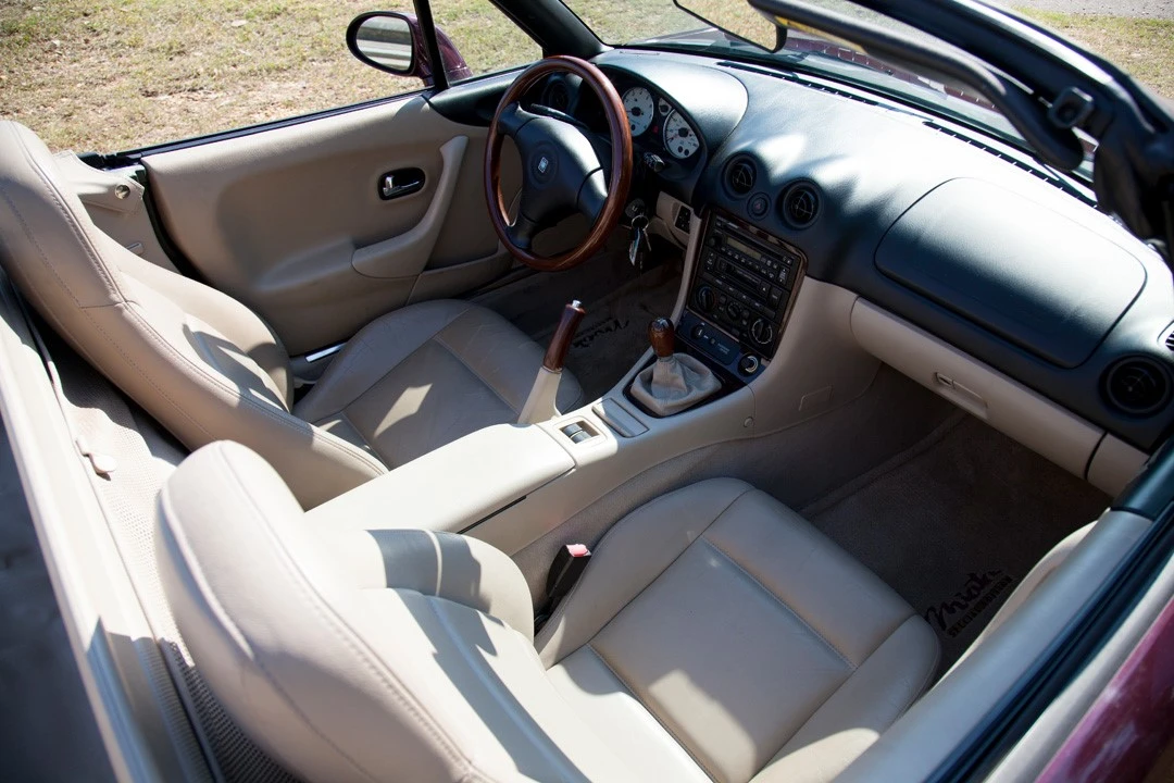 2000 Mazda NB MX-5 Miata - Image 18 of 31