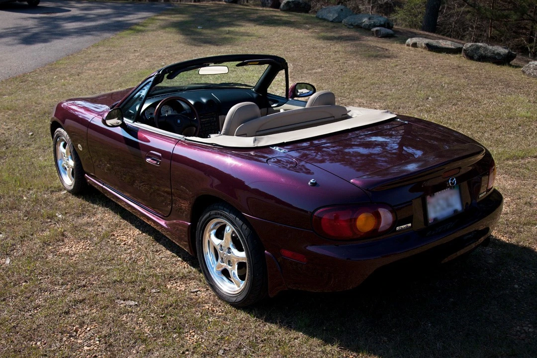2000 Mazda NB MX-5 Miata - Image 9 of 31