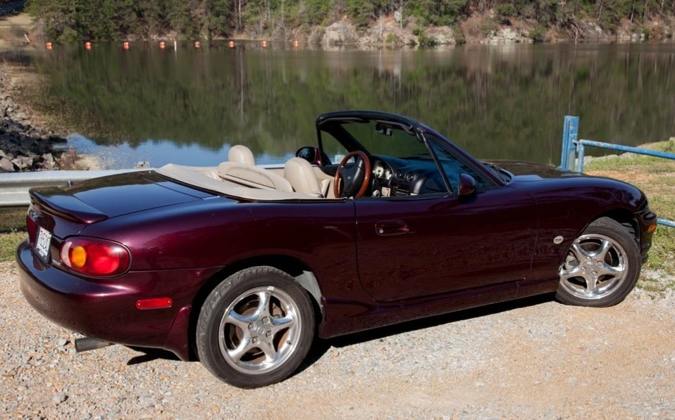 2000 Mazda NB MX-5 Miata - Image 7 of 31