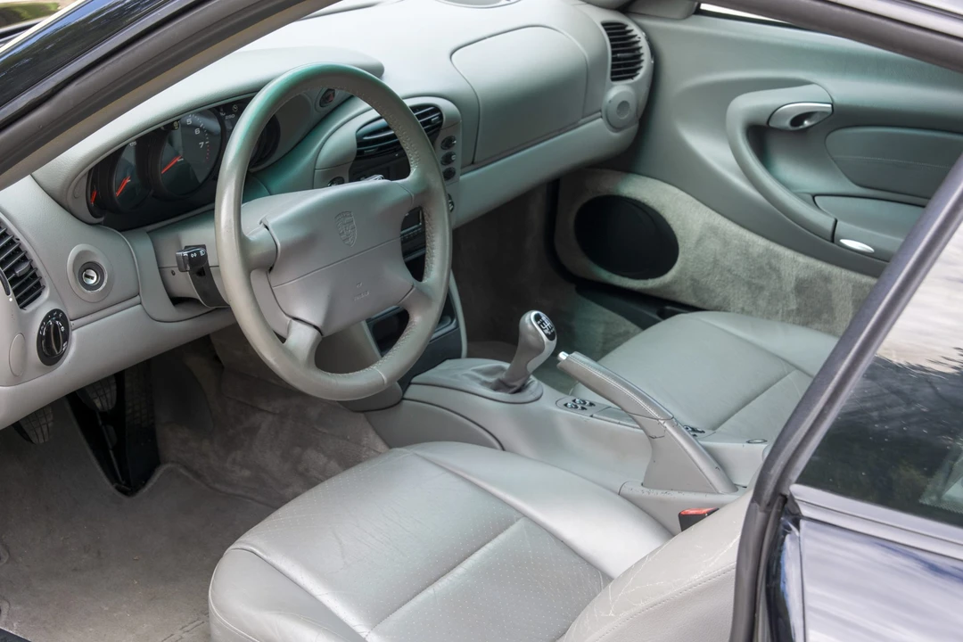 2000 Porsche 996 Carrera - Image 31 of 31