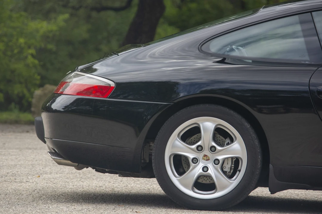 2000 Porsche 996 Carrera - Image 17 of 31