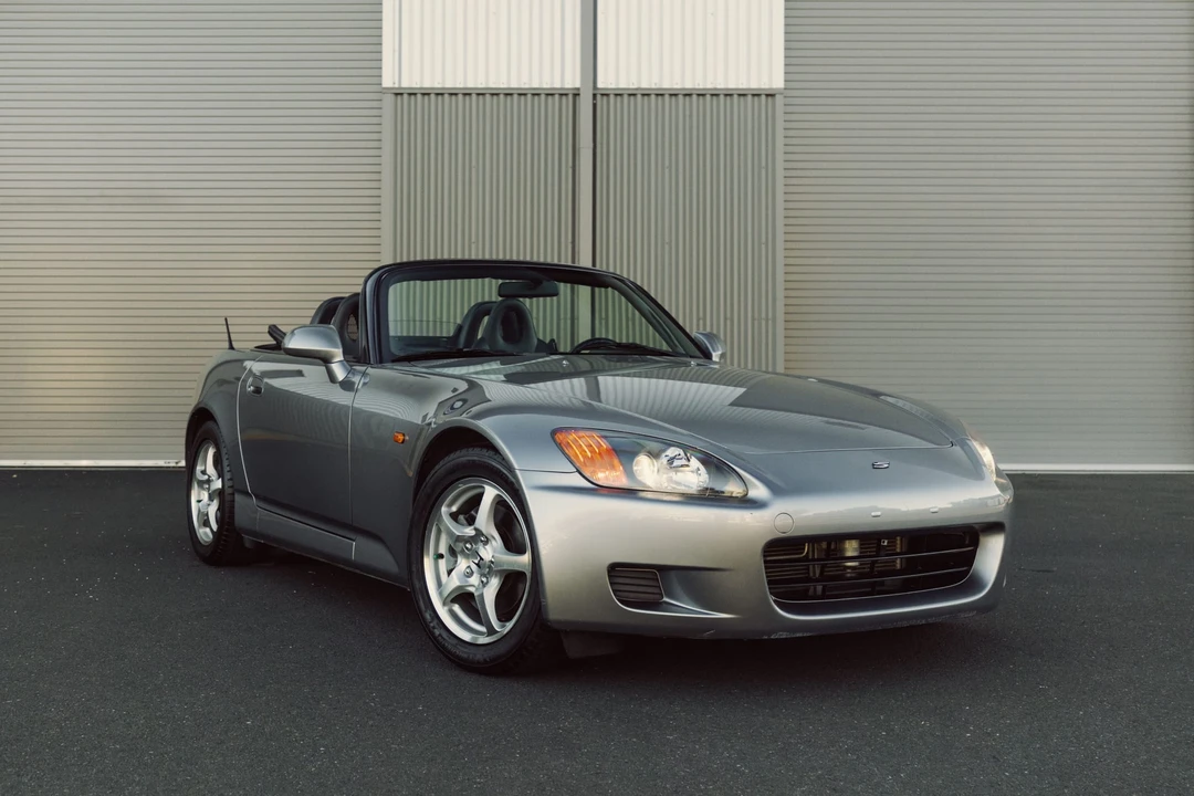 2001 Honda AP1 S2000 - Image 3 of 31