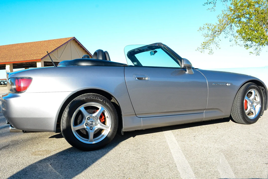 2001 Honda AP1 S2000 - Image 5 of 31