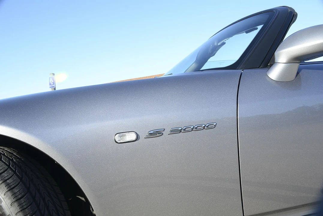 2001 Honda AP1 S2000 - Image 16 of 31
