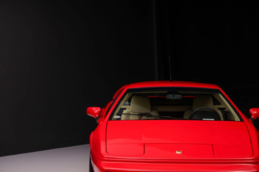 2001 Lotus Esprit V8 - Image 12 of 31