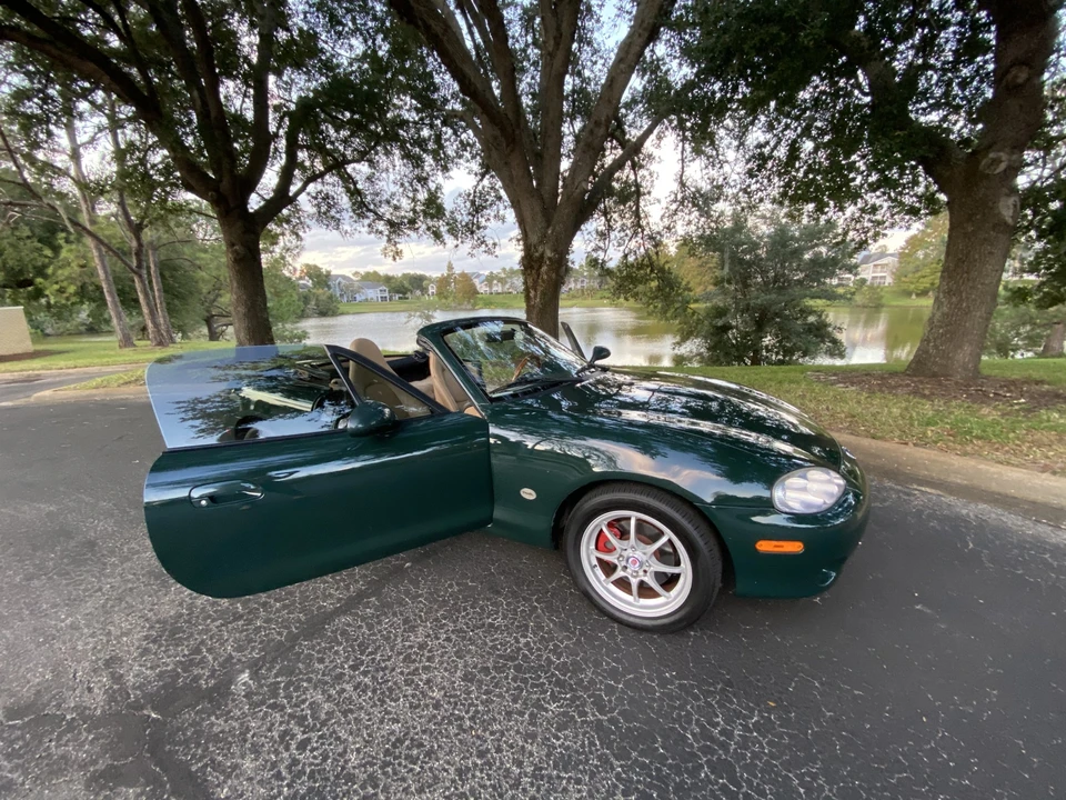 2001 Mazda NB MX-5 Miata - Image 19 of 31