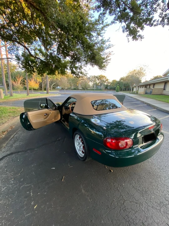 2001 Mazda NB MX-5 Miata - Image 28 of 31