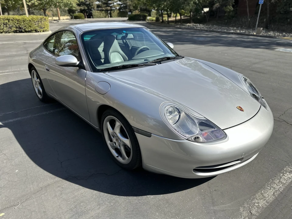2001 Porsche 996 Carrera - Image 15 of 31