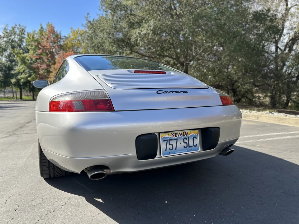 2001 Porsche 996 Carrera - Image 29 of 31