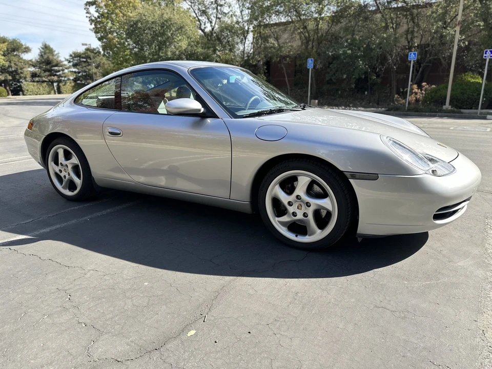 2001 Porsche 996 Carrera - Image 20 of 31