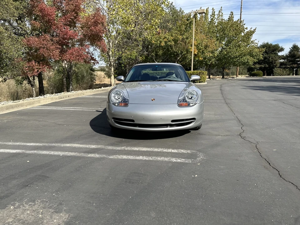 2001 Porsche 996 Carrera - Image 7 of 31