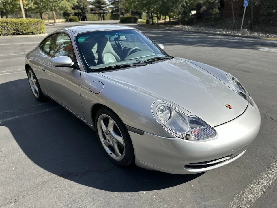 2001 Porsche 996 Carrera - Image 14 of 31