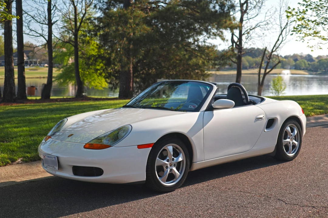 2001 Porsche 986 Boxster - Image 2 of 31