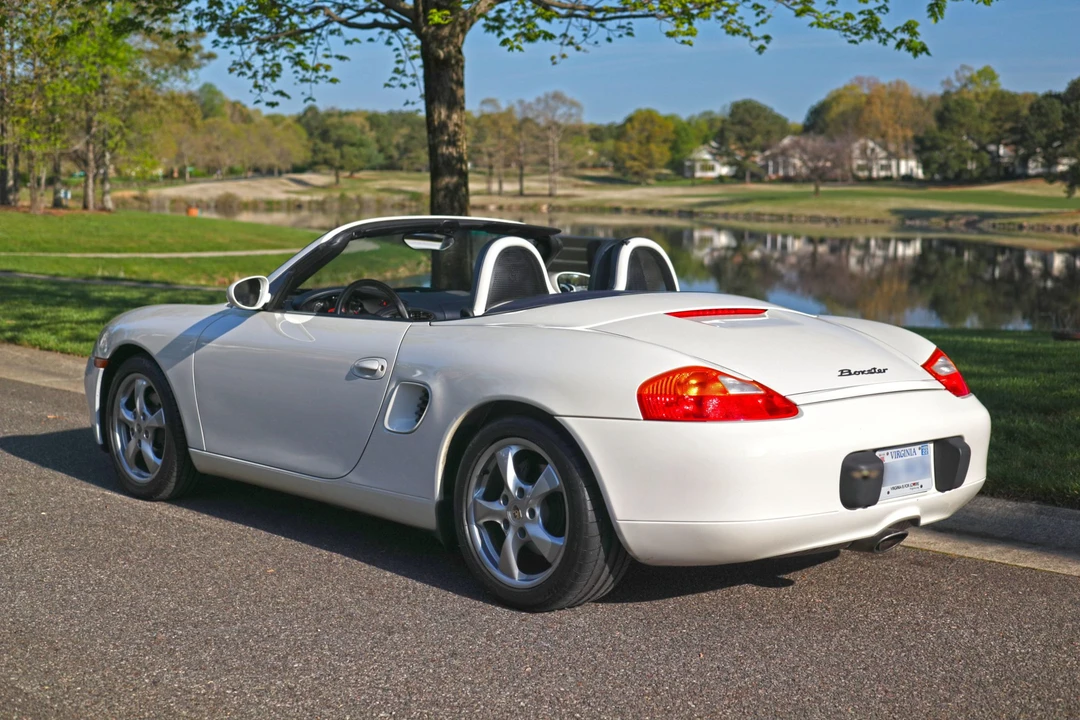 2001 Porsche 986 Boxster - Image 10 of 31