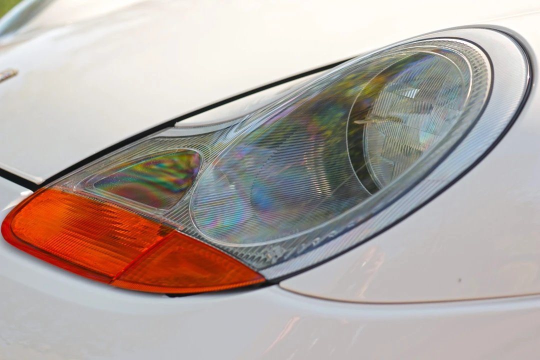 2001 Porsche 986 Boxster - Image 24 of 31