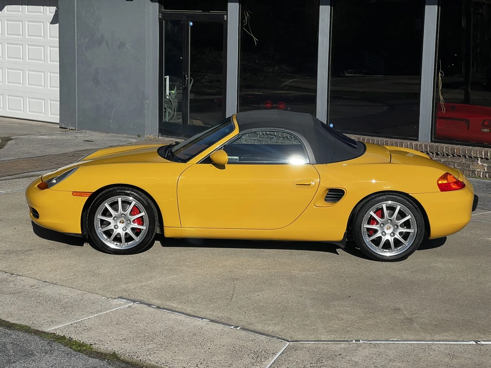 2001 Porsche 986 Boxster S - Image 6 of 31