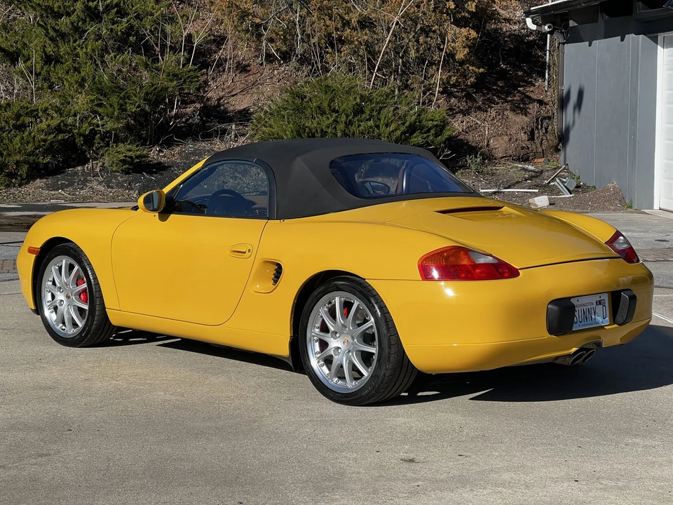 2001 Porsche 986 Boxster S - Image 9 of 31