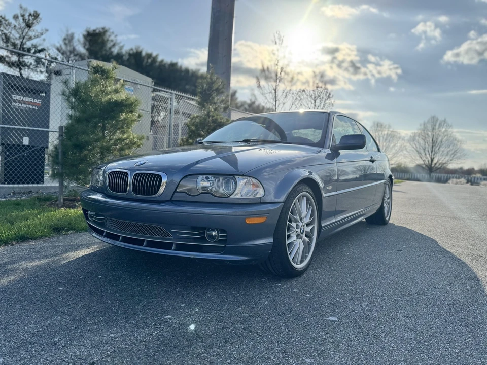 2002 BMW E46 330i & 330Ci - Image 2 of 31