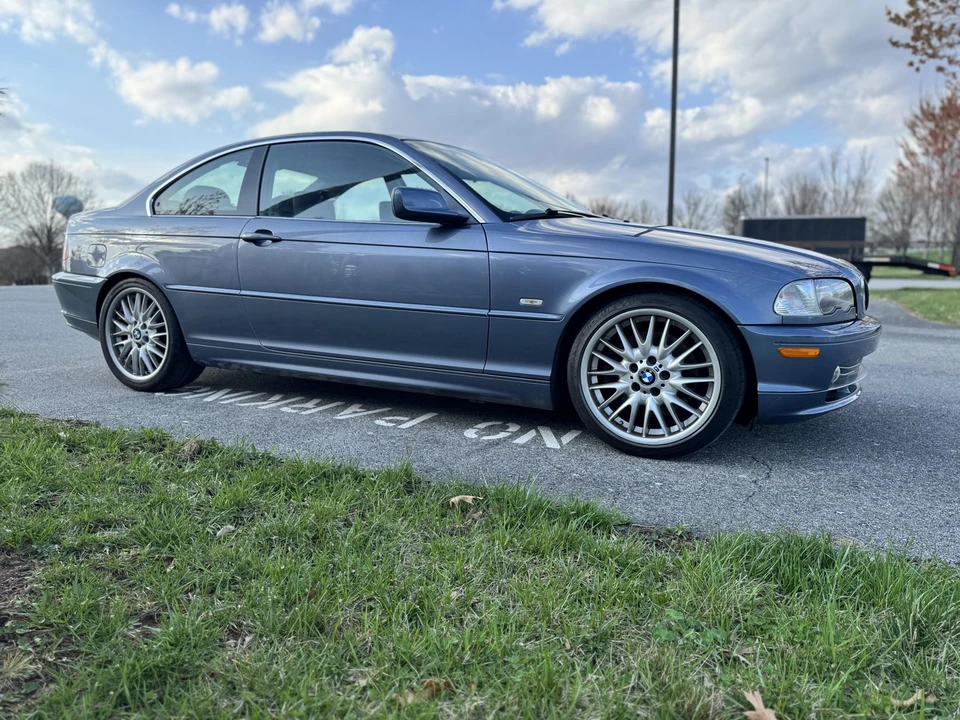 2002 BMW E46 330i & 330Ci - Image 9 of 31