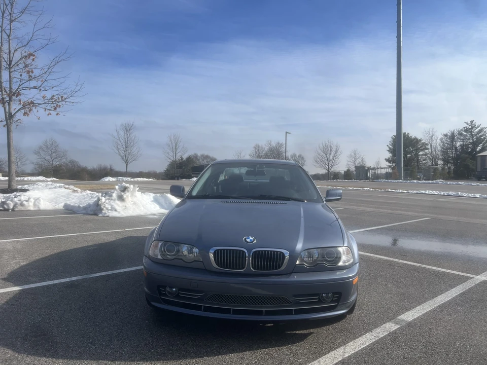 2002 BMW E46 330i & 330Ci - Image 19 of 31