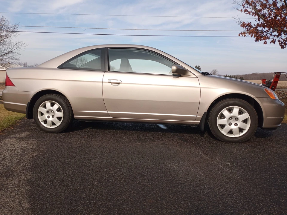 2002 Honda Civic 7th Gen - Image 12 of 31