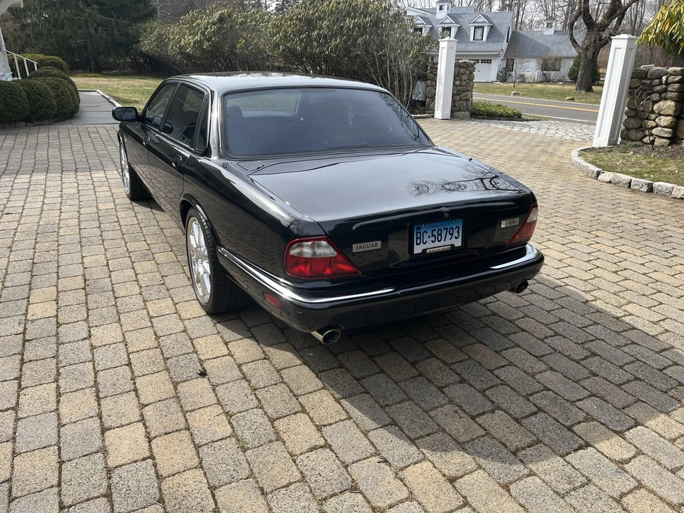 2002 Jaguar X308 XJR - Image 29 of 31