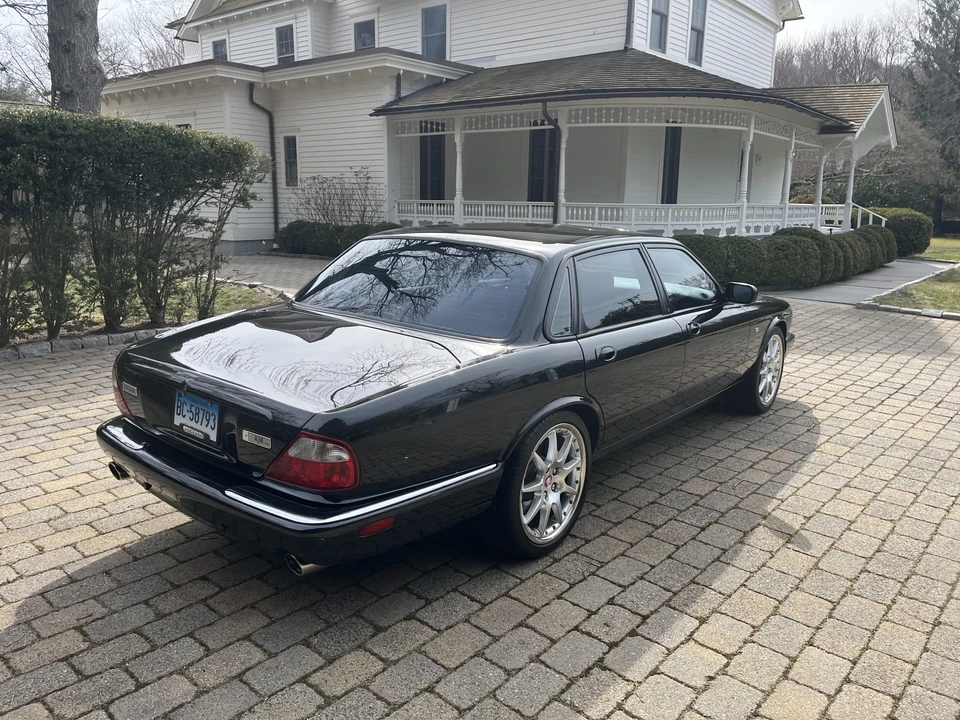 2002 Jaguar X308 XJR - Image 24 of 31