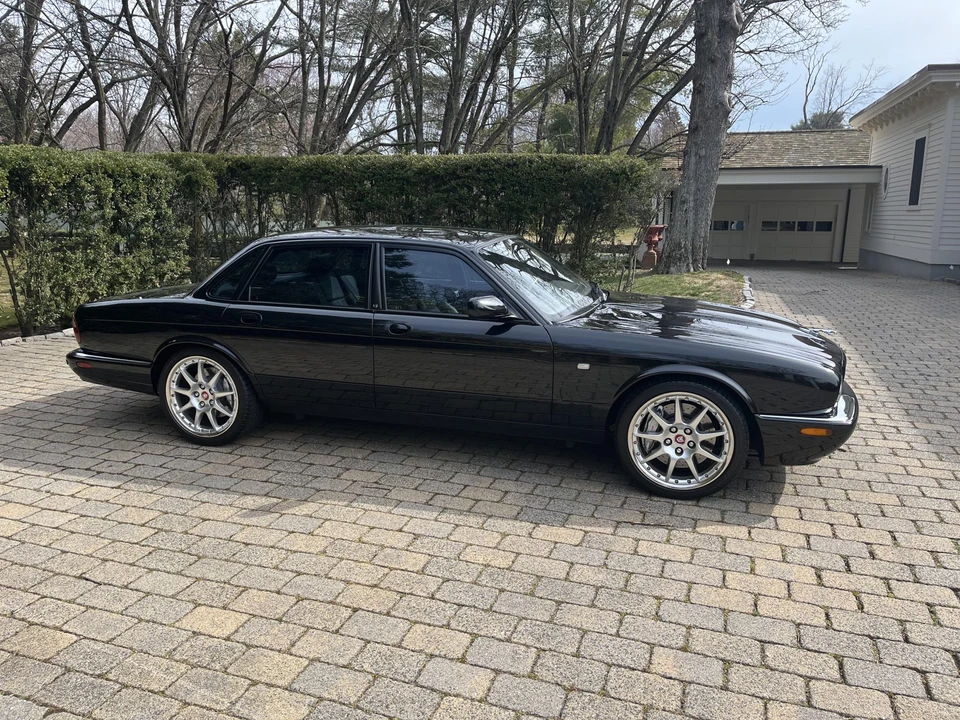 2002 Jaguar X308 XJR - Image 20 of 31