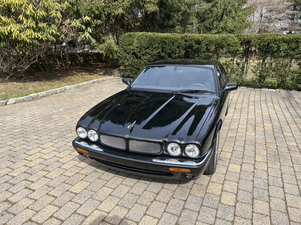 2002 Jaguar X308 XJR - Image 8 of 31