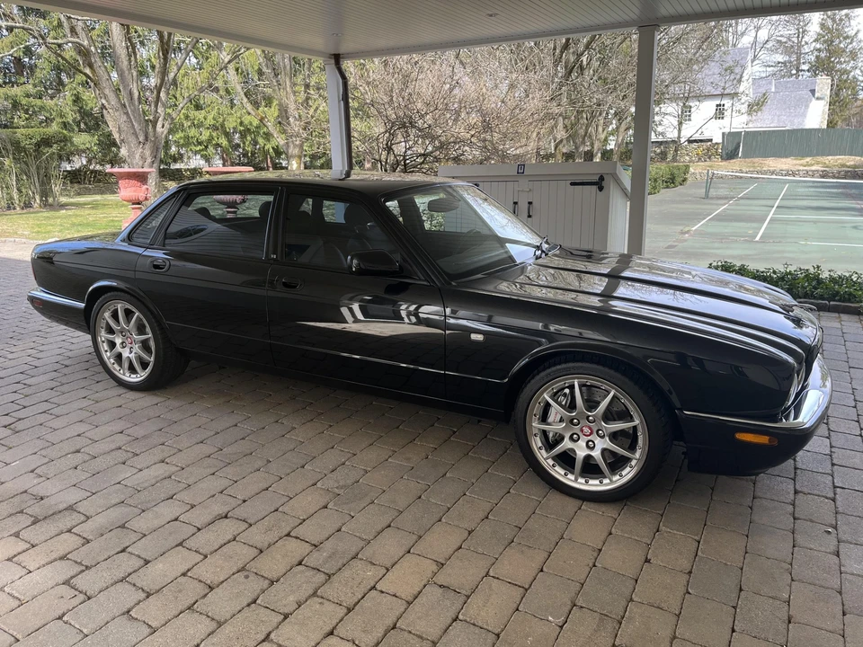 2002 Jaguar X308 XJR - Image 17 of 31