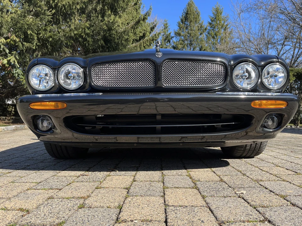 2002 Jaguar X308 XJR - Image 10 of 31