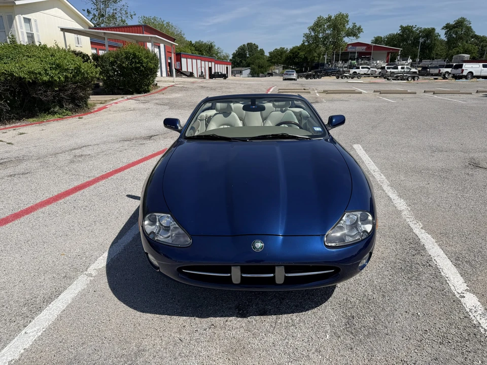 2002 Jaguar X100 XK8 - Image 8 of 31