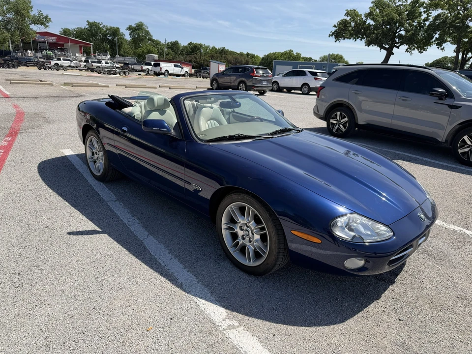 2002 Jaguar X100 XK8 - Image 9 of 31