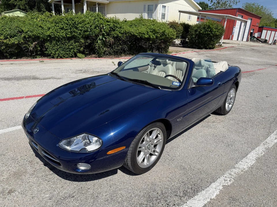 2002 Jaguar X100 XK8 - Image 7 of 31