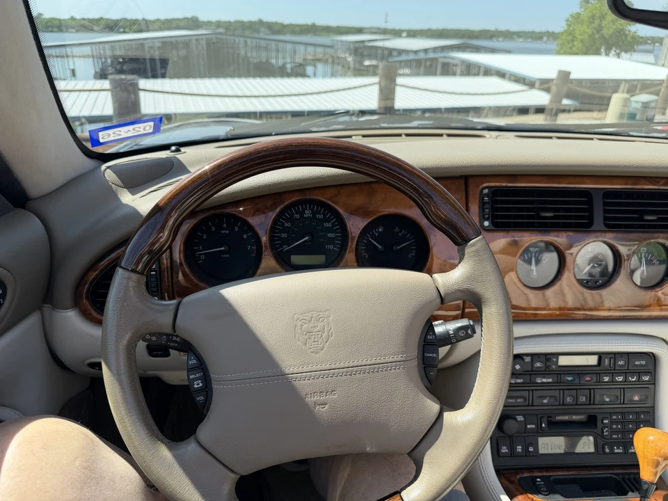 2002 Jaguar X100 XK8 - Image 29 of 31