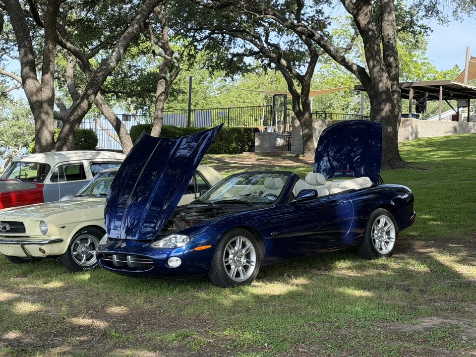 2002 Jaguar X100 XK8 - Image 13 of 31