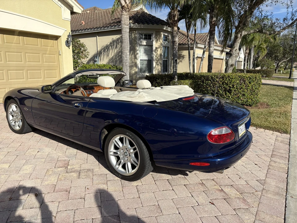 2002 Jaguar X100 XK8 - Image 11 of 31
