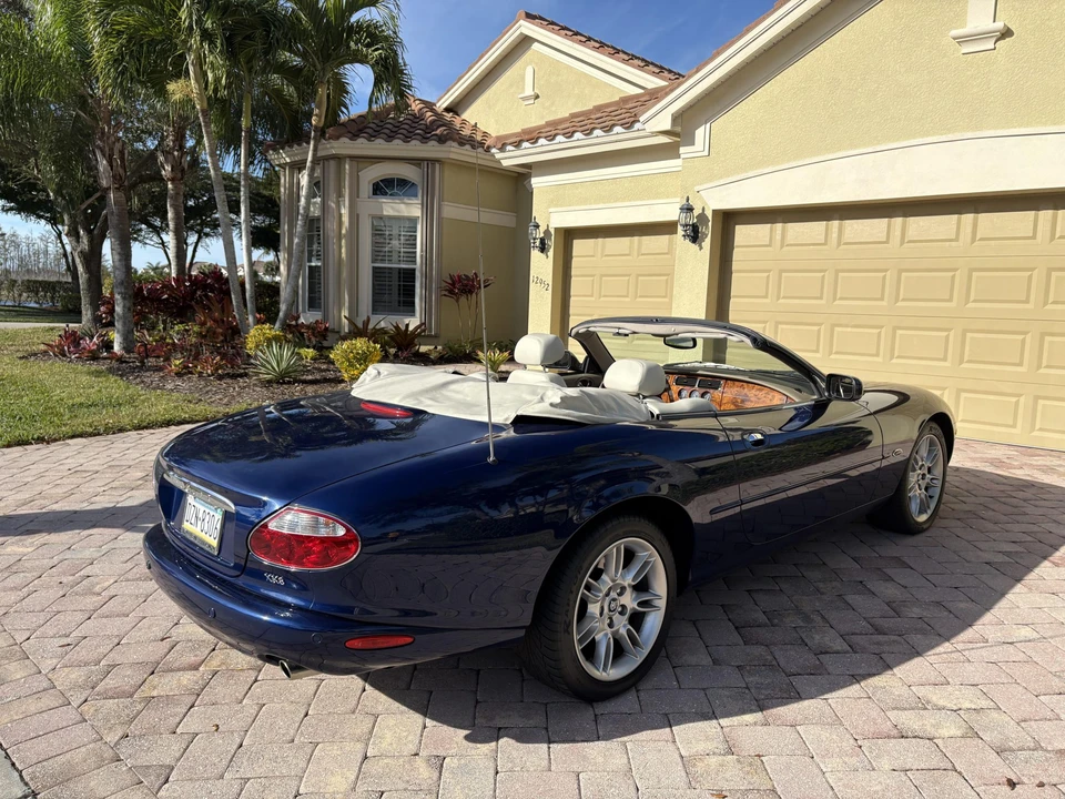 2002 Jaguar X100 XK8 - Image 8 of 31