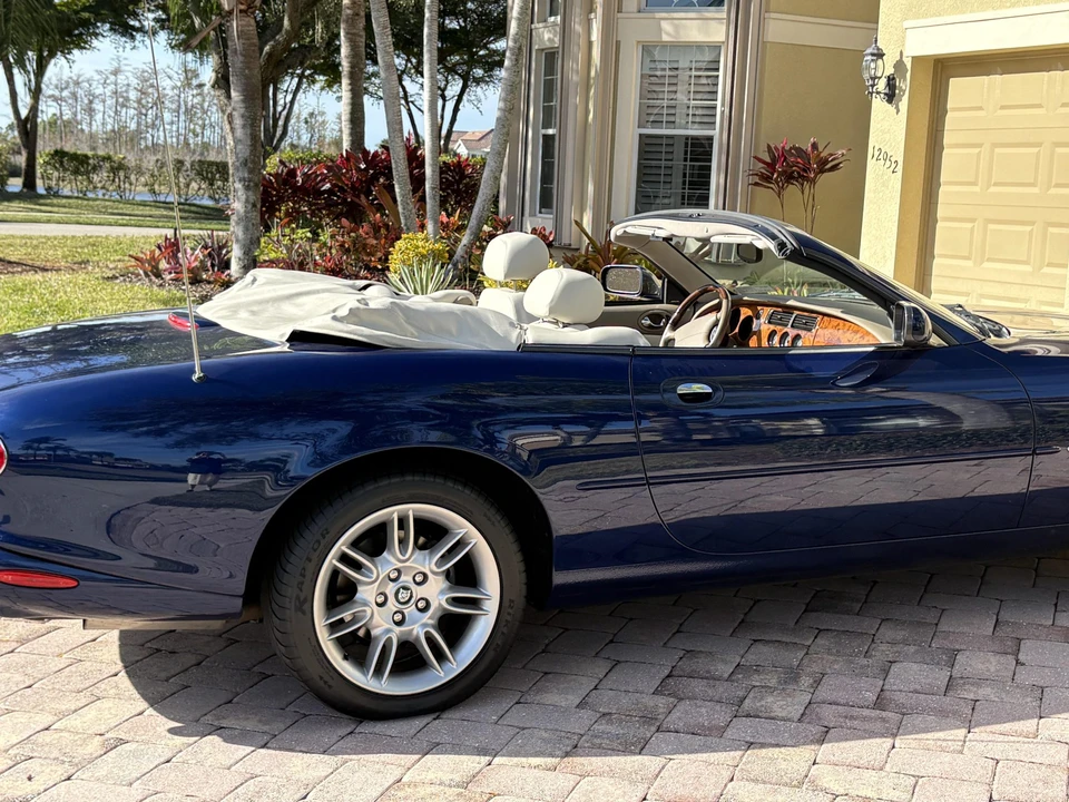 2002 Jaguar X100 XK8 - Image 6 of 31
